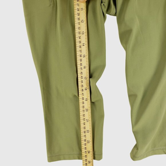 Athleta Salutation Stash Pocket II Capri Leggings Eucalyptus Sz L - Picture 5 of 10